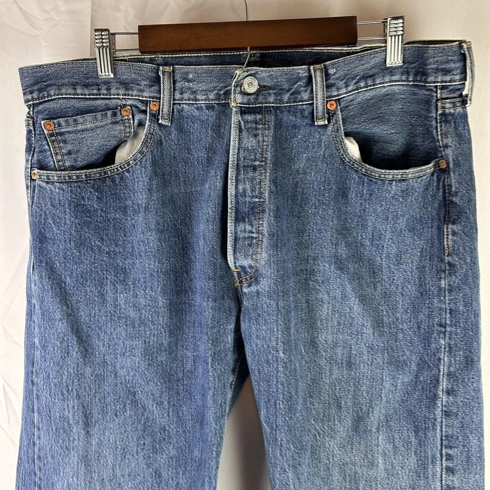 Levis 501 Jeans Mens 38x33‎ (tag 38x34) Blue Button Fly Straight Leg Denim
